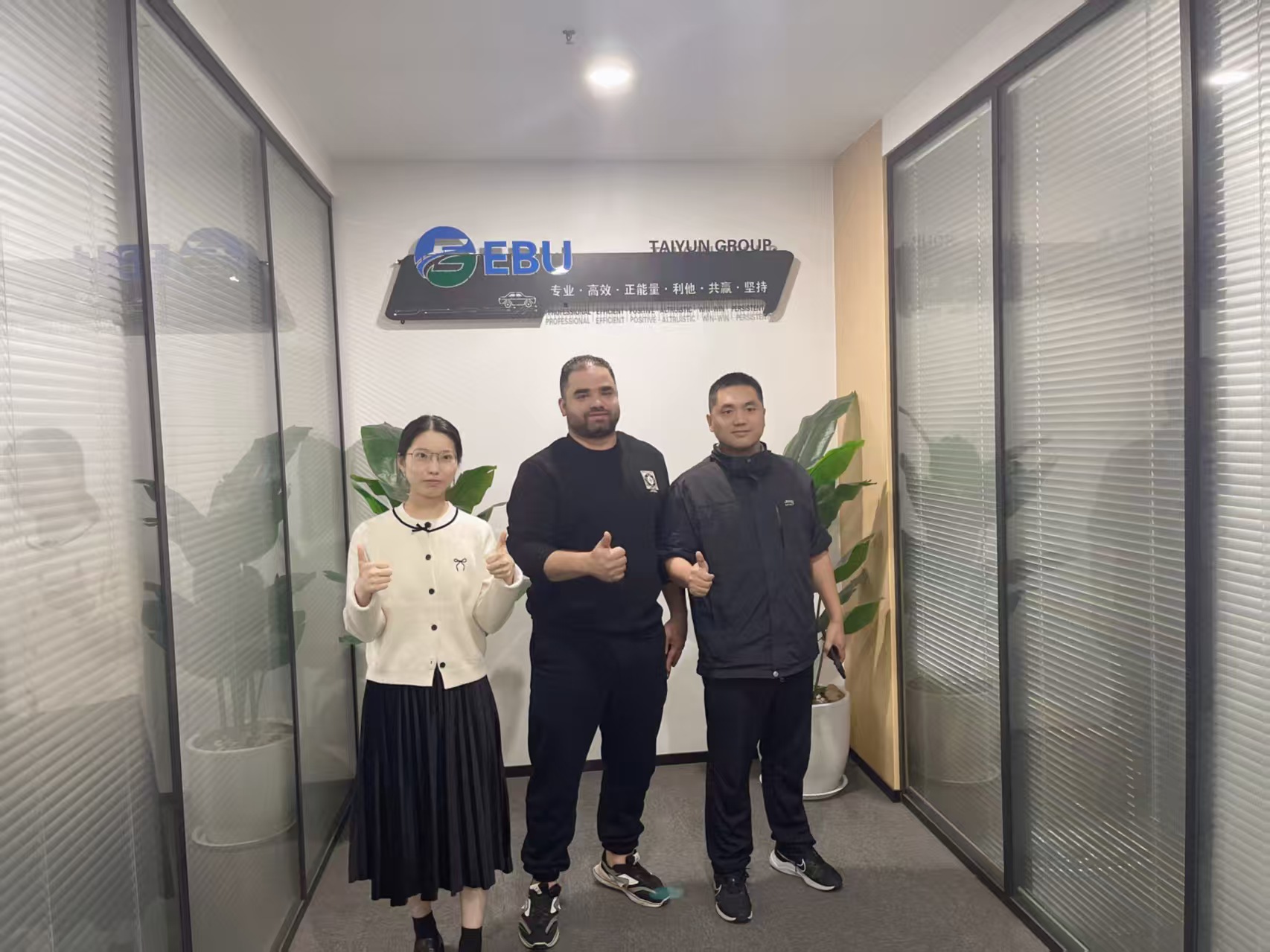 China vehicle delivery logistics for international car export